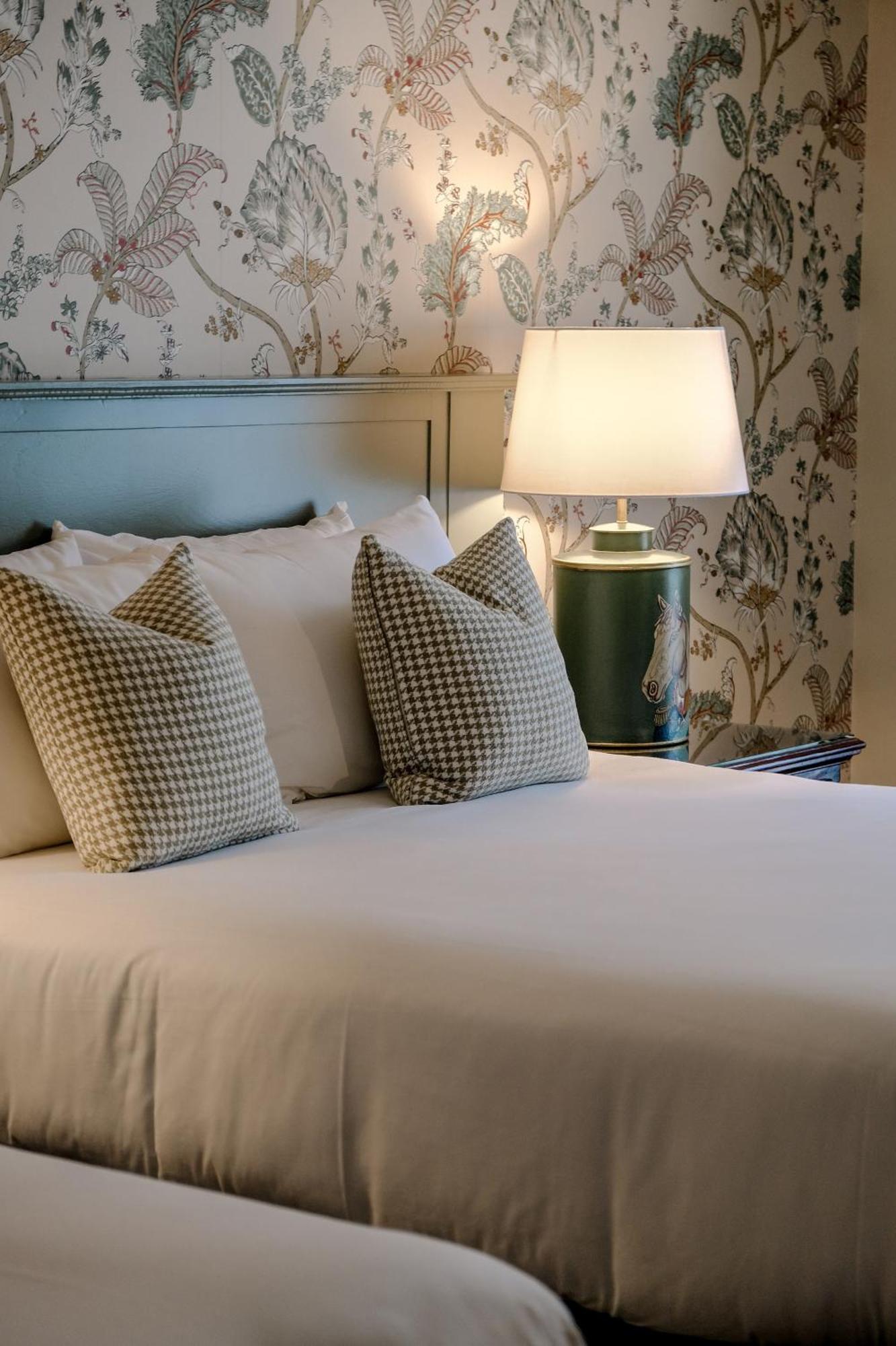 The Abbeyleix Manor Hotel Экстерьер фото