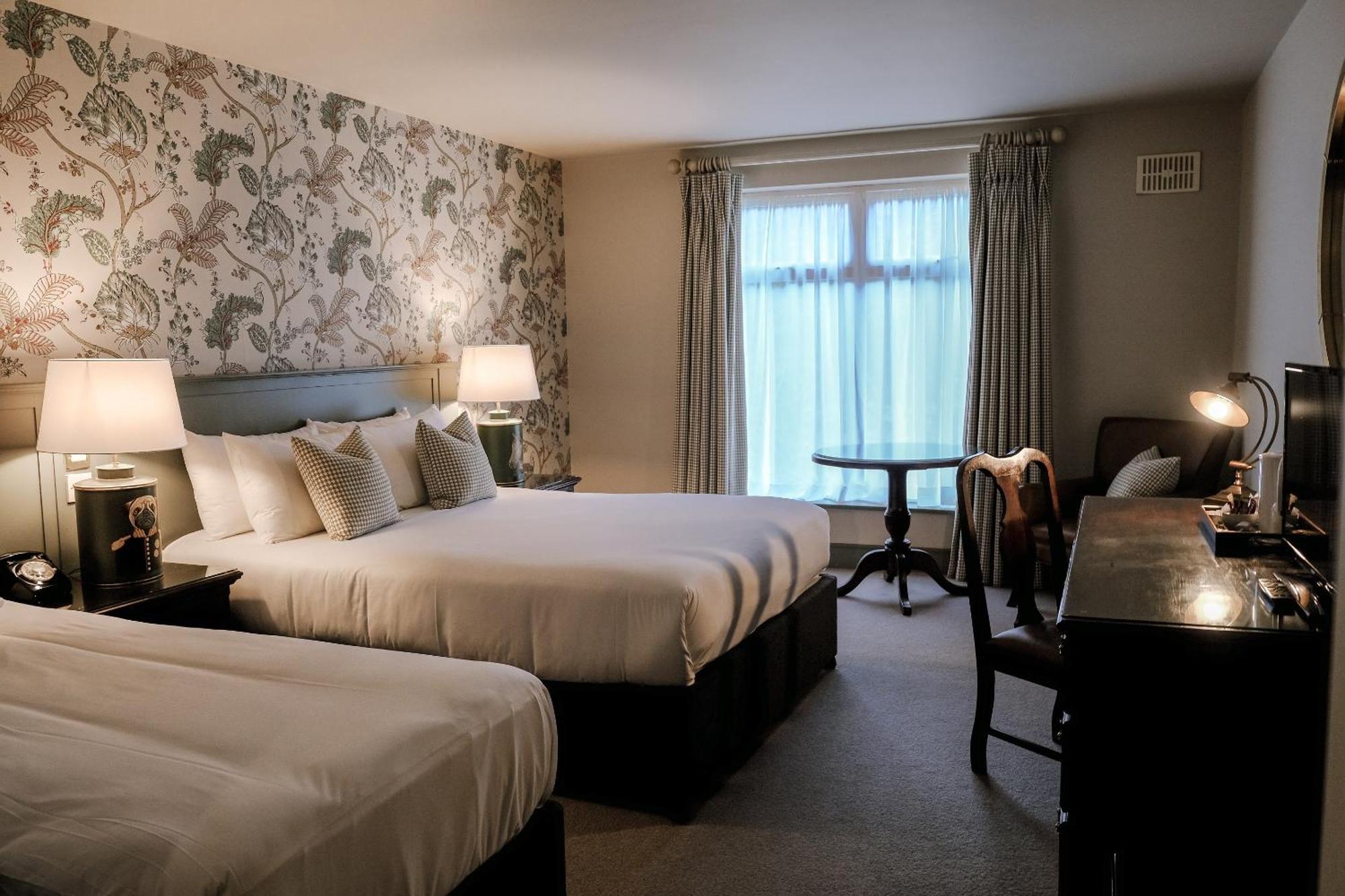 The Abbeyleix Manor Hotel Экстерьер фото